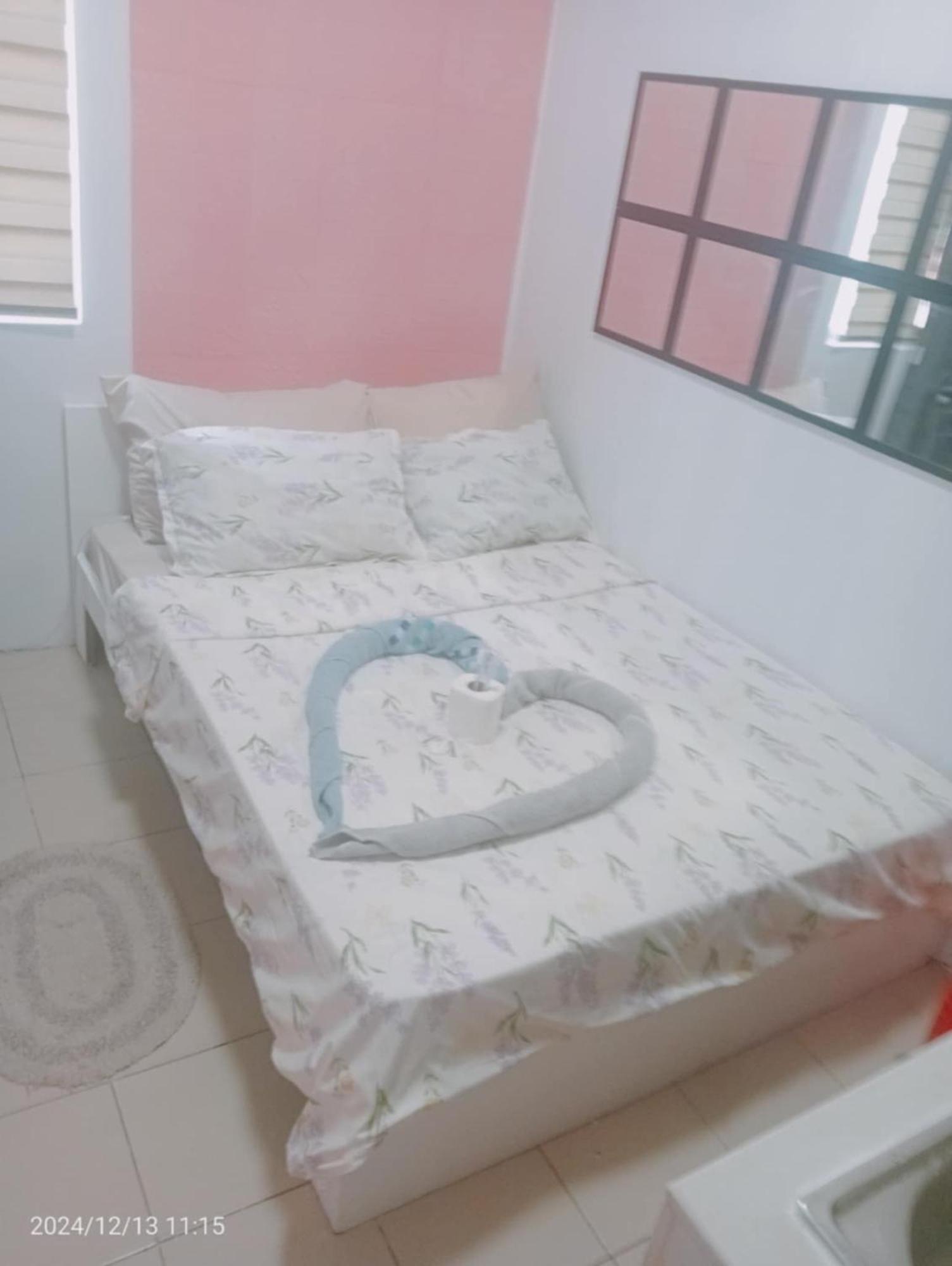 Urban Deca Staycation Mandaluyong Εξωτερικό φωτογραφία